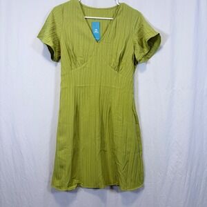 CUPSHE Dress V-Neck‎ Short Sleeve Textured Tie Back Lime Green S